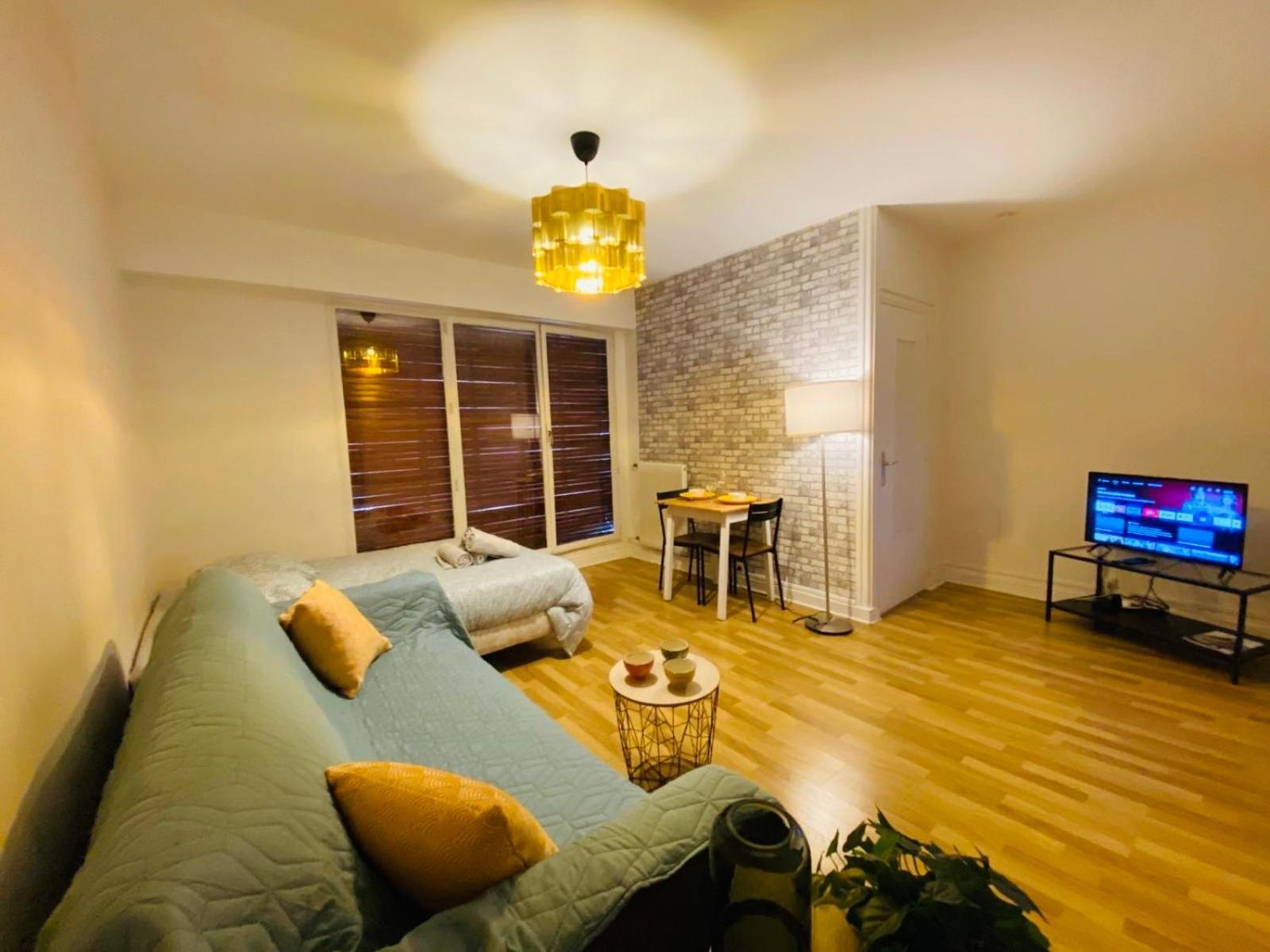 Apartment 146 Grenelle
